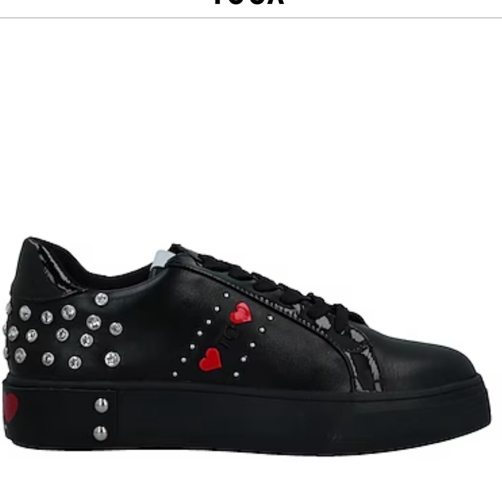 NWT 
GAI MATTIOLO
Sneakers
Size 39